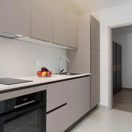 Appartement Nena - 2 Pula